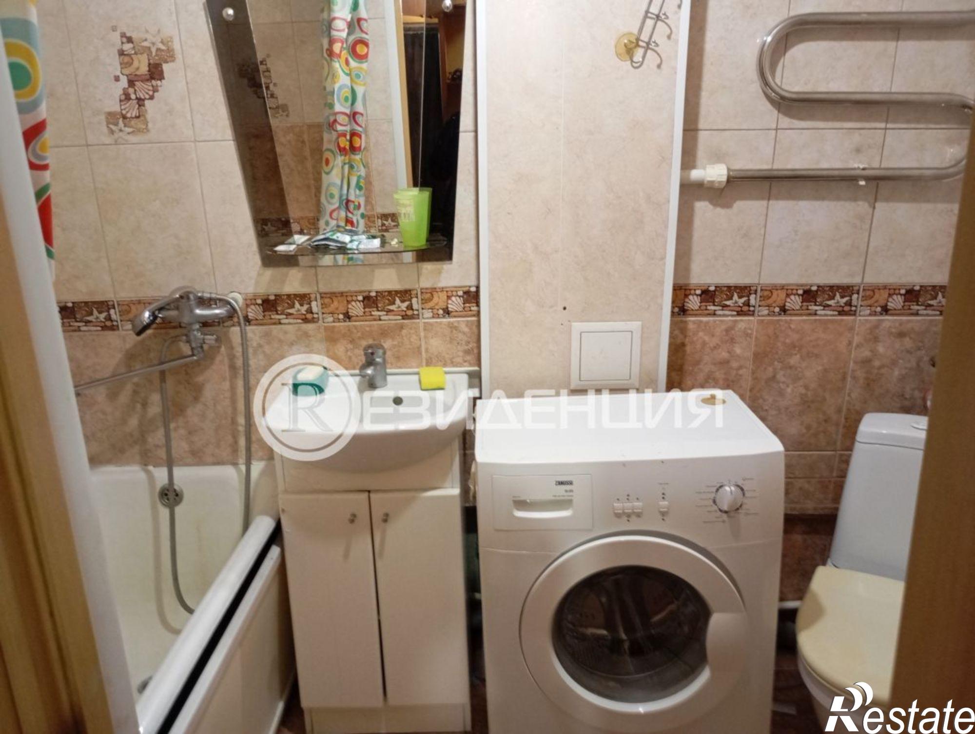 Сдать квартиру за 25 000 рублей на Моторостроителей ул, 6