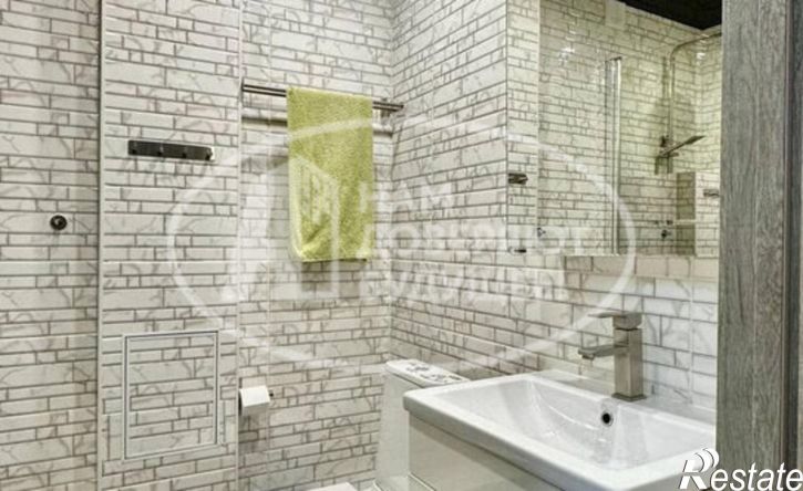 3-комн квартира Высоковольтная улица, 12,  д. 12