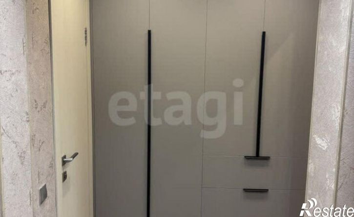 3-комн квартира улица Докучаева, 23,  д. 23