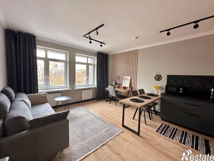 2-комн квартира улица Луначарского, 97,  д. 97