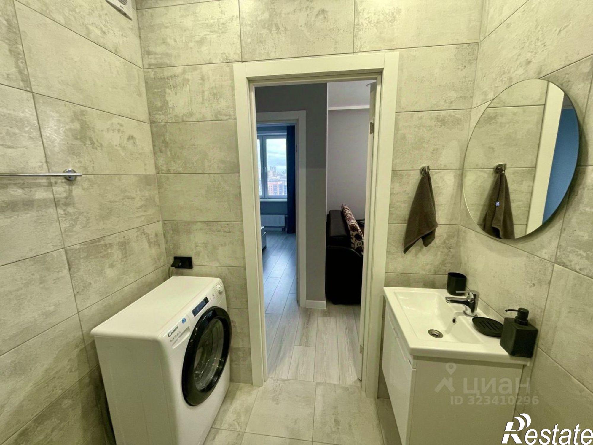 Сдать квартиру за 35 000 рублей на улица Малкова, 12