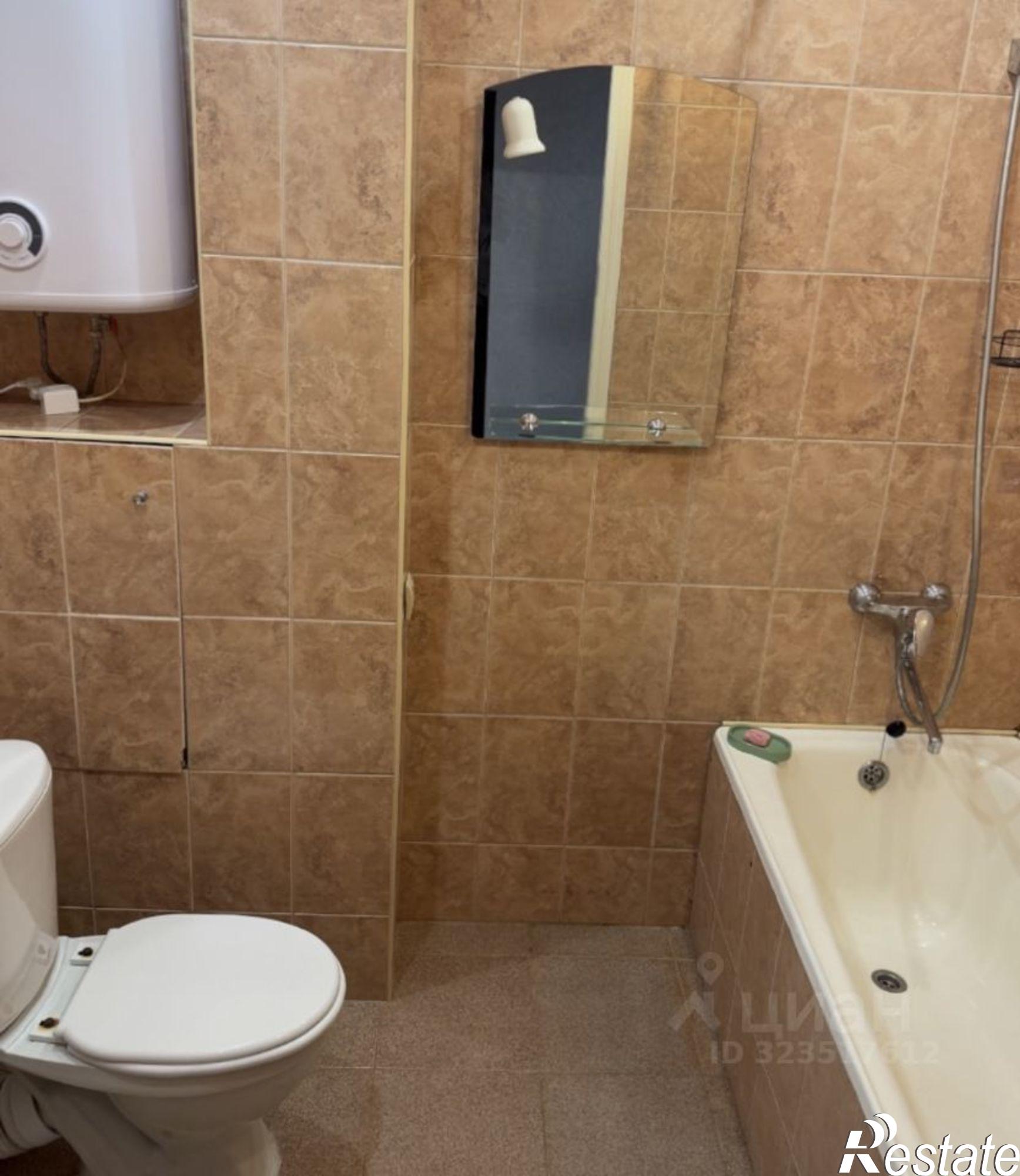 Сдать квартиру за 25 000 рублей на улица КИМ, 51