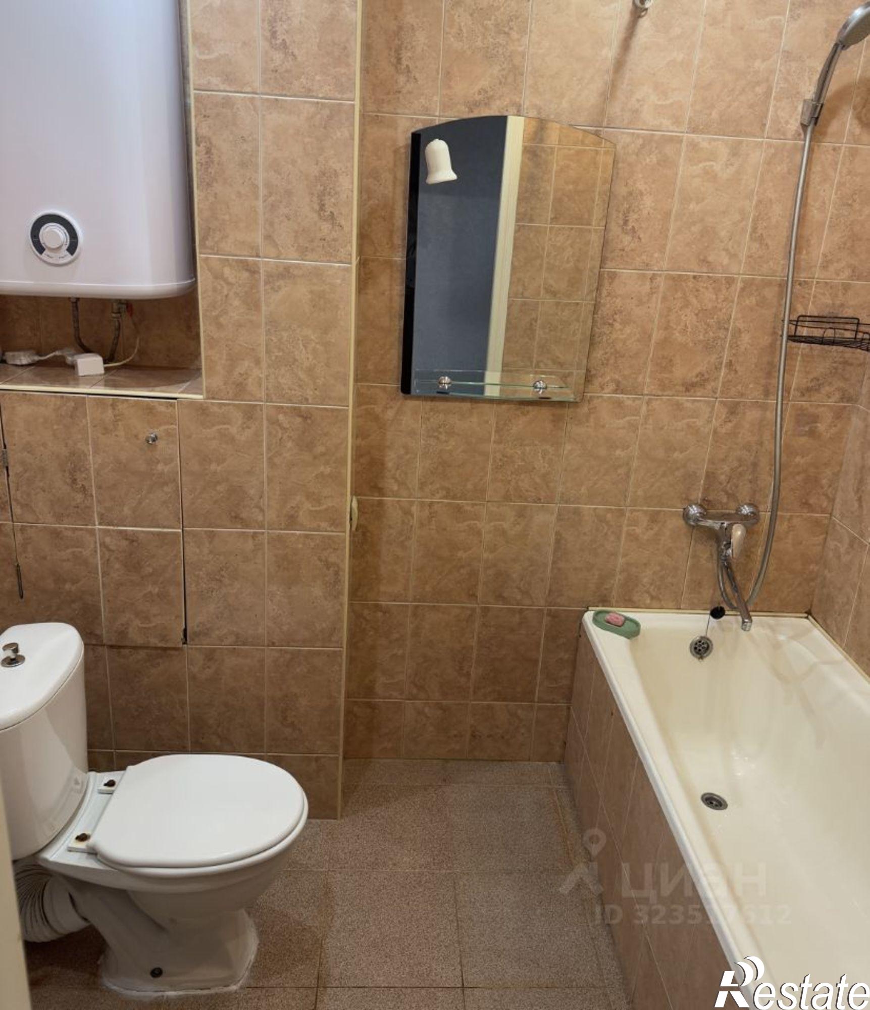 Сдать квартиру за 25 000 рублей на улица КИМ, 51