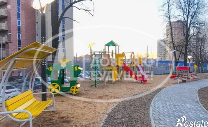 1-комн квартира улица Революции, 52Б,  д. 52Б