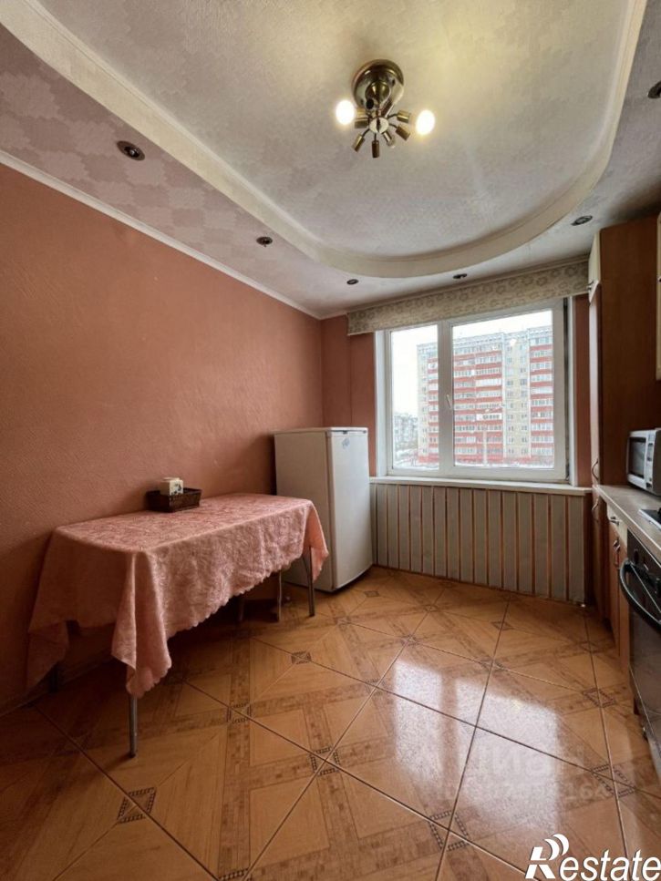 3-комн квартира ул Докучаева, 38,  д. 38