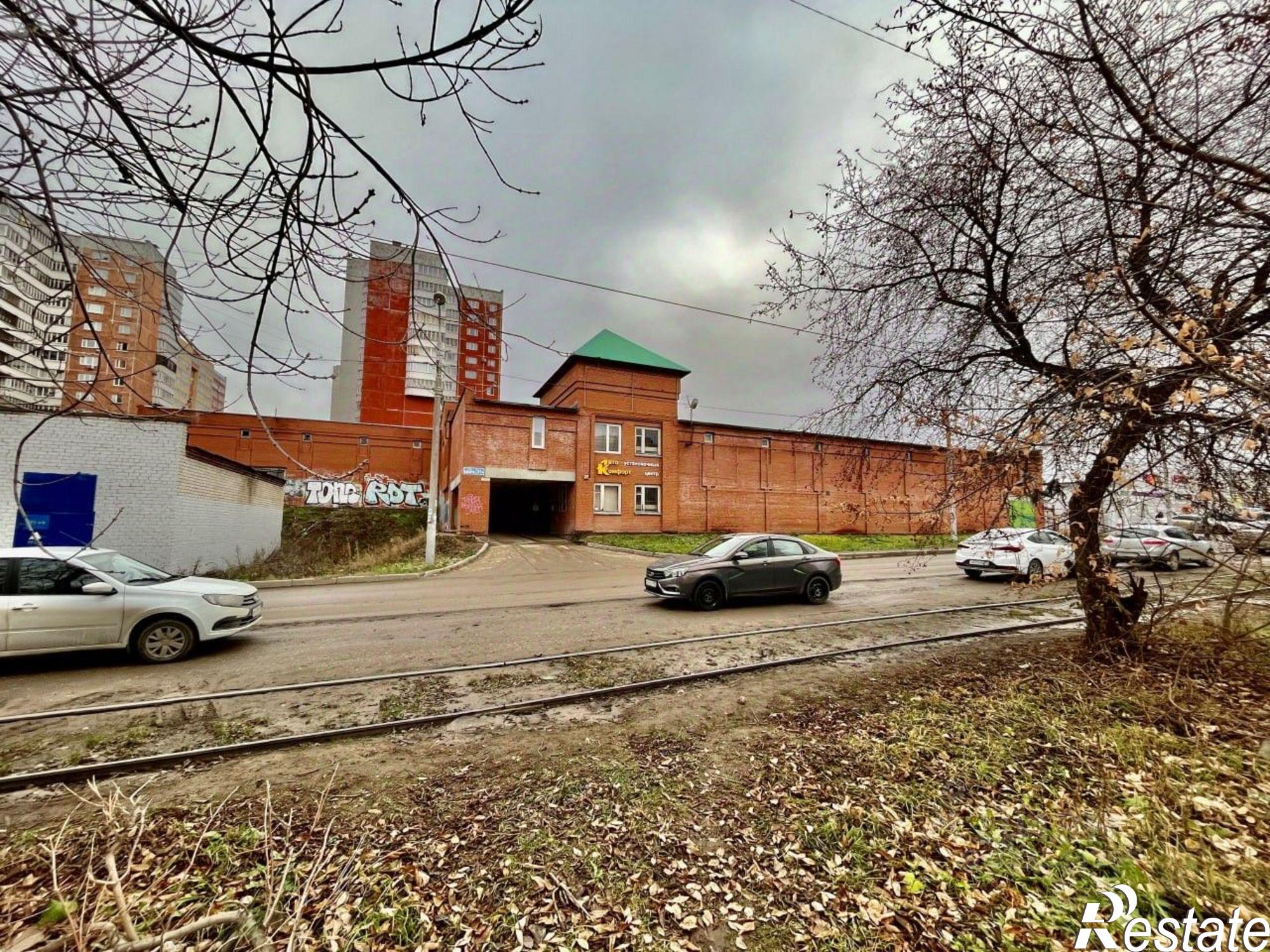 Сдать гараж, место в паркинге за 10 000 рублей на улица Мира, 31А