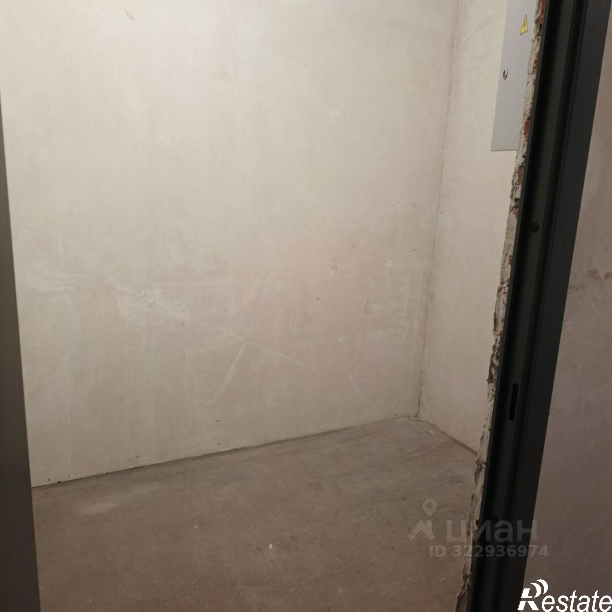 Сдать гараж, место в паркинге за 4 348 рублей на ул Серебристая, 7