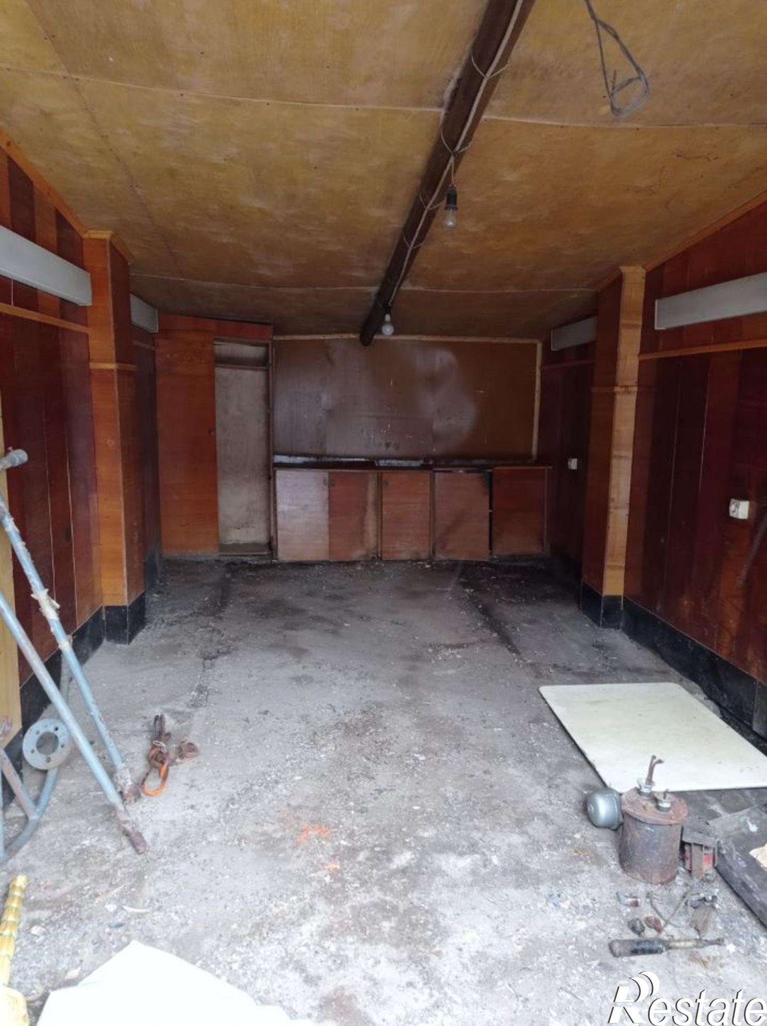 Купить гараж, место в паркинге за 1 400 000 рублей на ул Попова, 16А