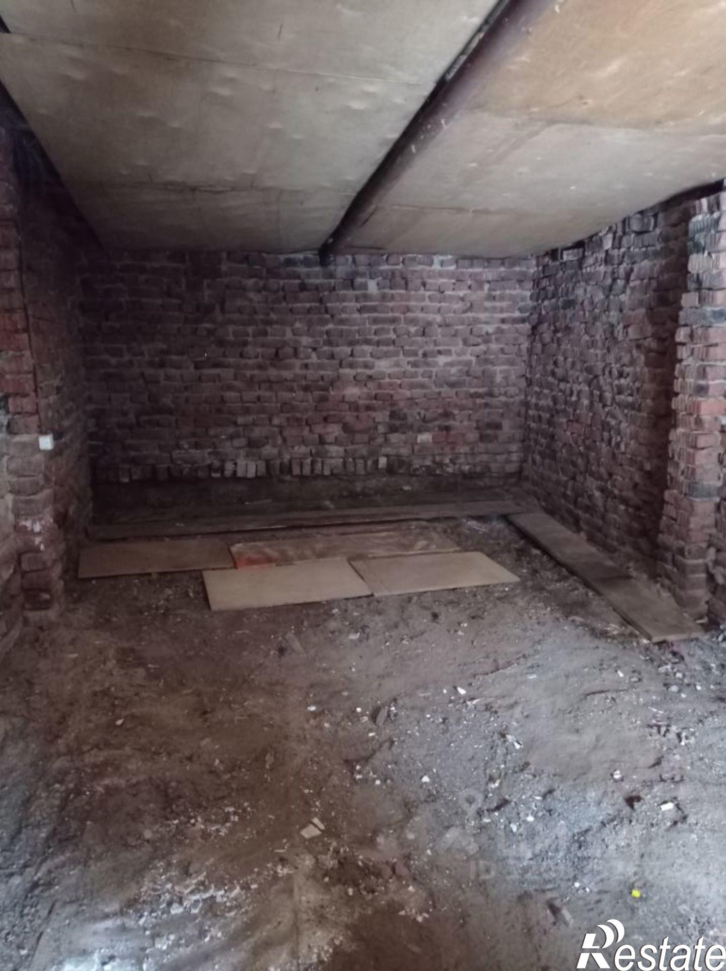 Купить гараж, место в паркинге за 1 400 000 рублей на ул Попова, 16А