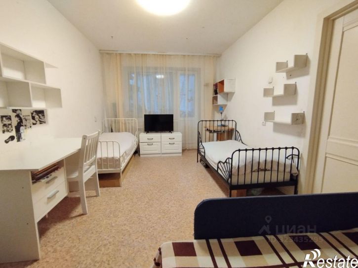 2-комн квартира улица Моторостроителей, 8,  д. 8