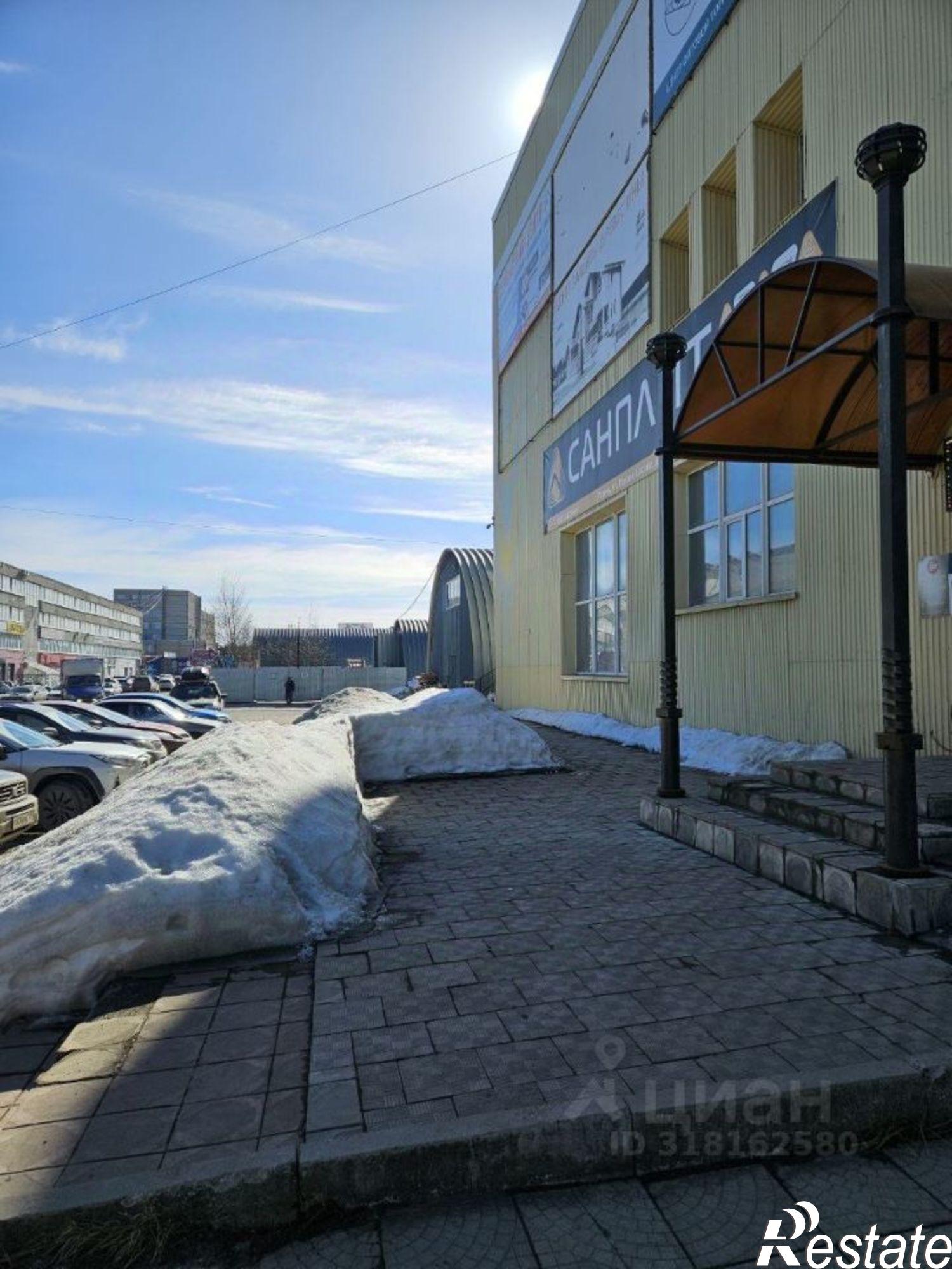 Купить помещение свободного назначения за 46 075 000 рублей на улица Героев Хасана, 105 к71