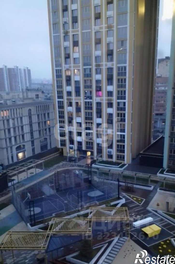 2-комн квартира улица Луначарского, 99,  д. 99