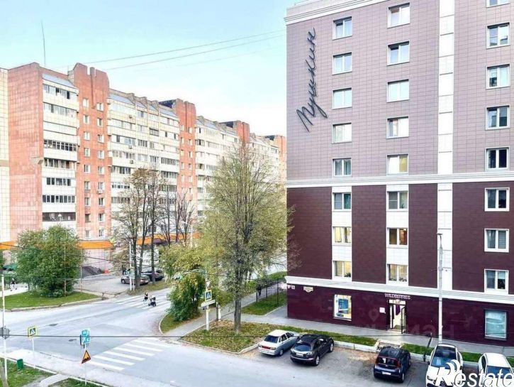 2-комн квартира улица Подводников,дом 20