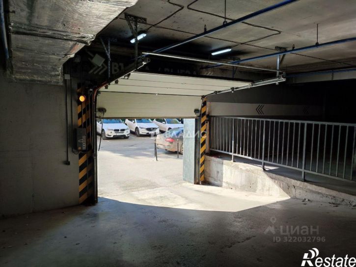 Гараж/парковка Пермь, улица Луначарского, 99