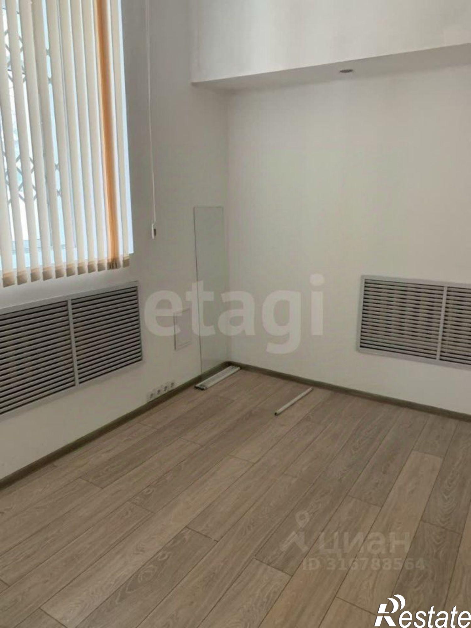 Сдать торговое помещение за 79 782 рублей на улица Ленина, 90