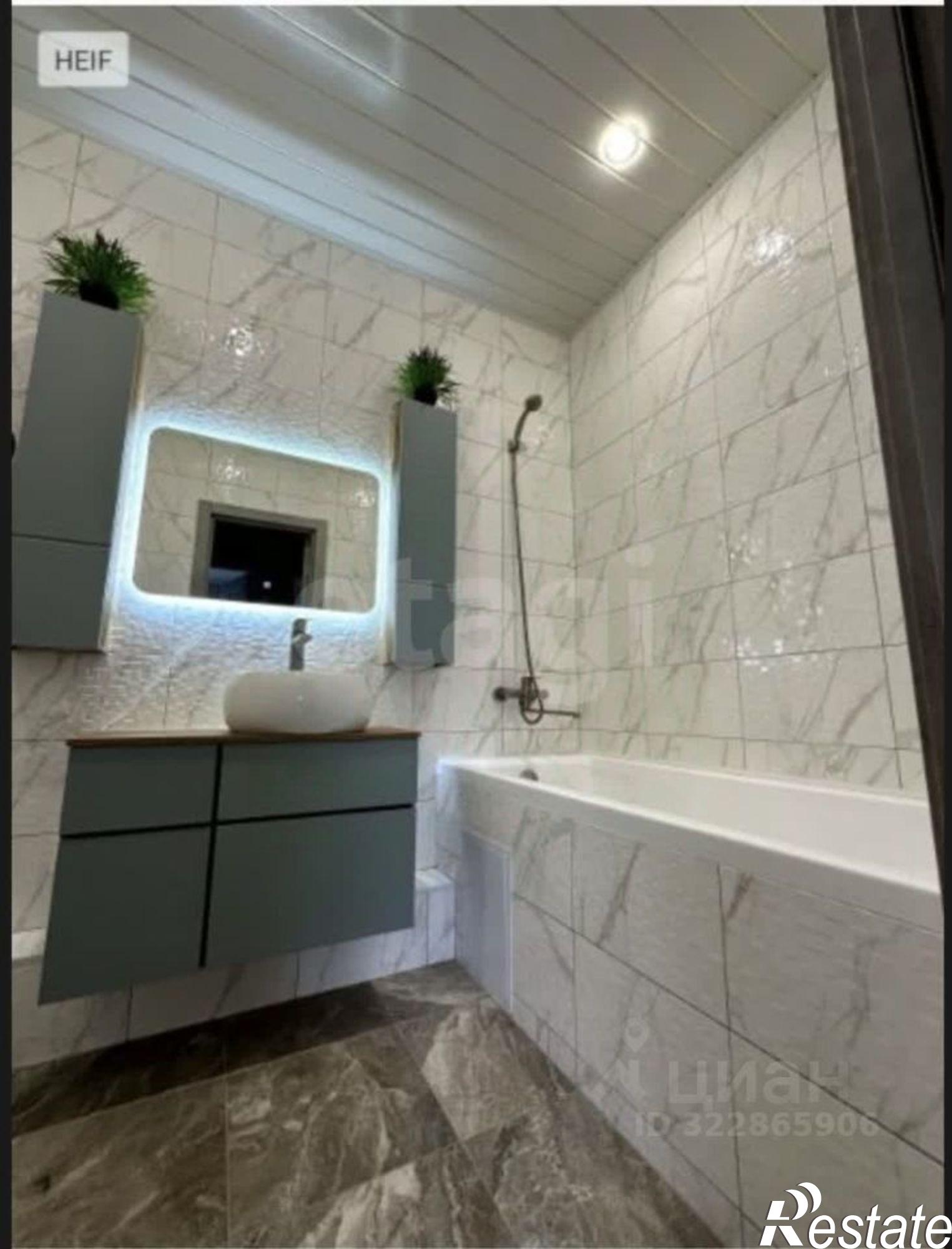 Сдать квартиру за 60 000 рублей на улица Лизы Чайкиной, 33