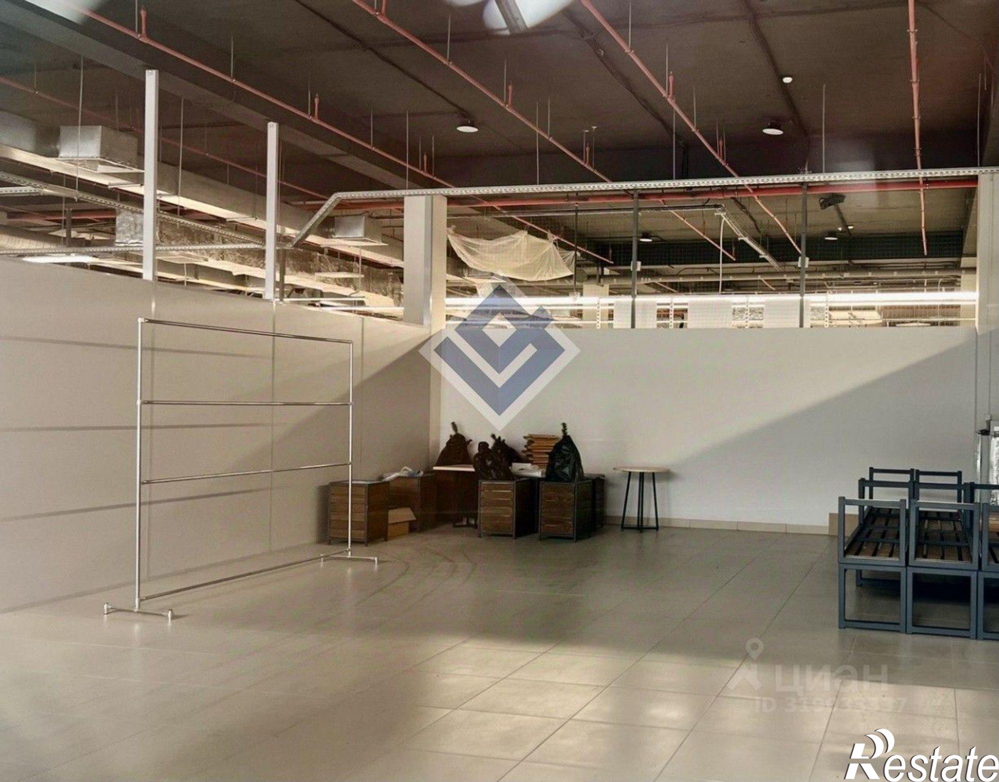 Сдать торговое помещение за 196 000 рублей на улица Куйбышева, 147