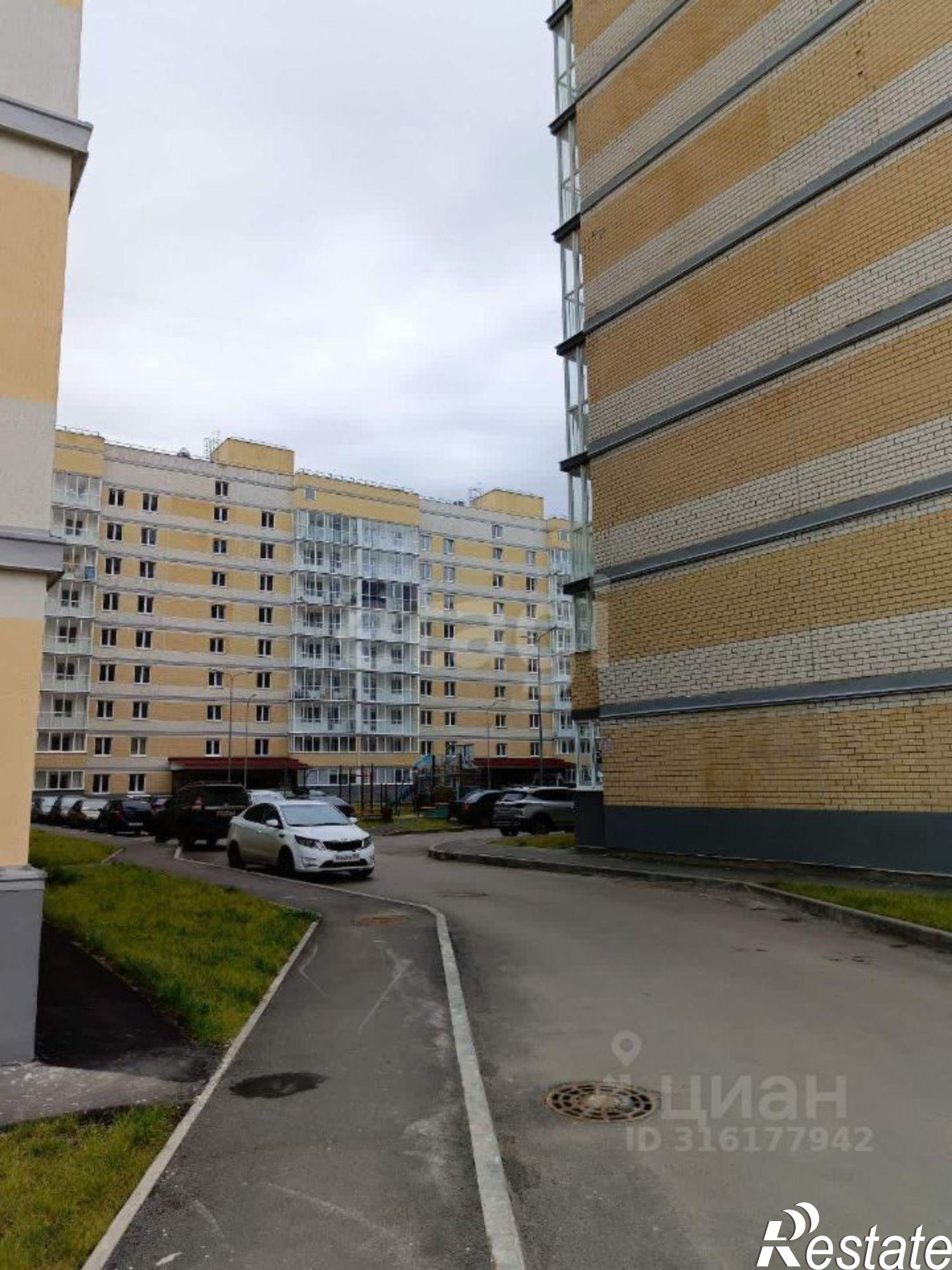 Купить квартиру за 8 600 000 рублей на Углеуральская улица, 25