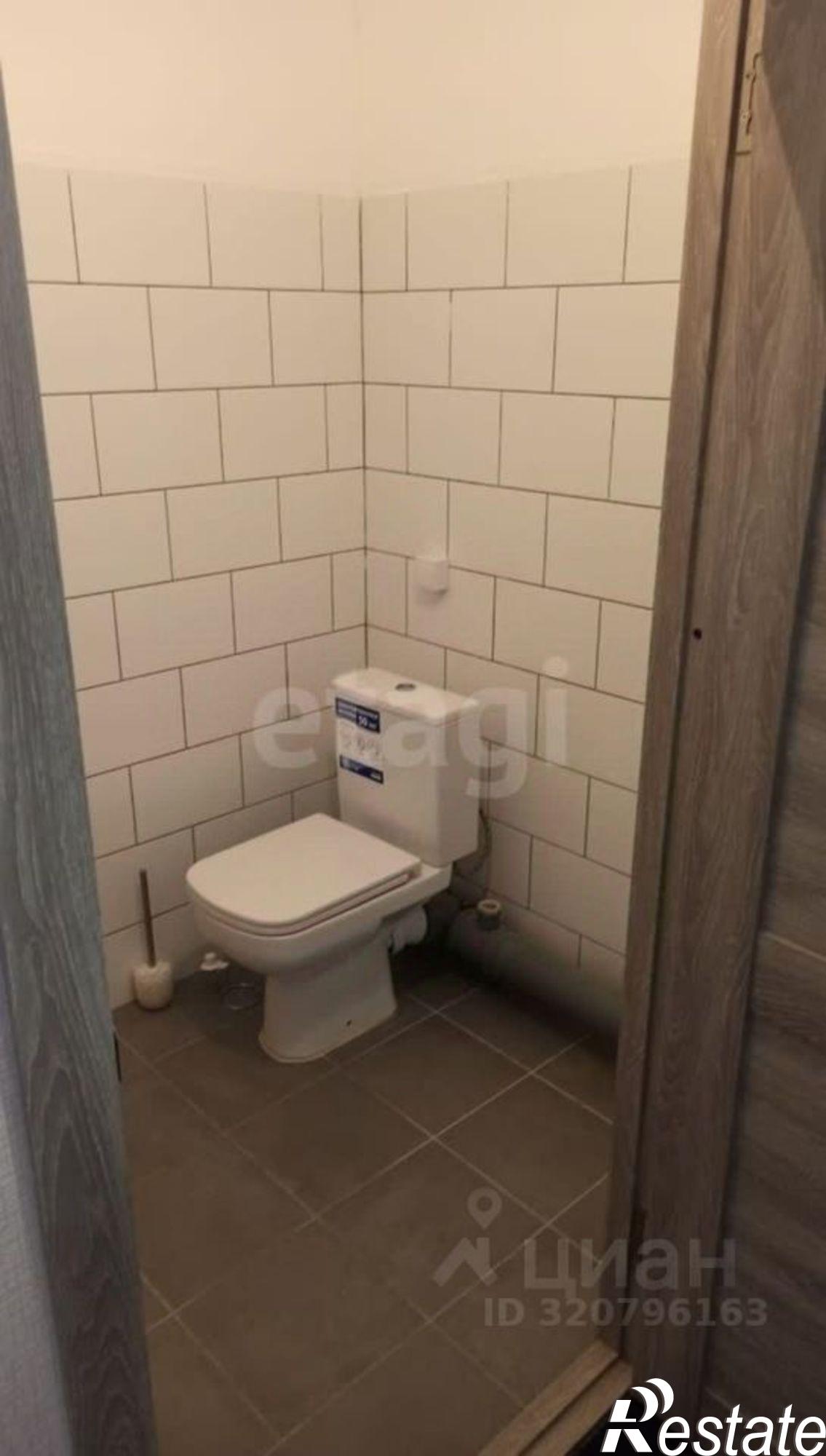 Купить квартиру за 8 200 000 рублей на Сапфирная улица, 14