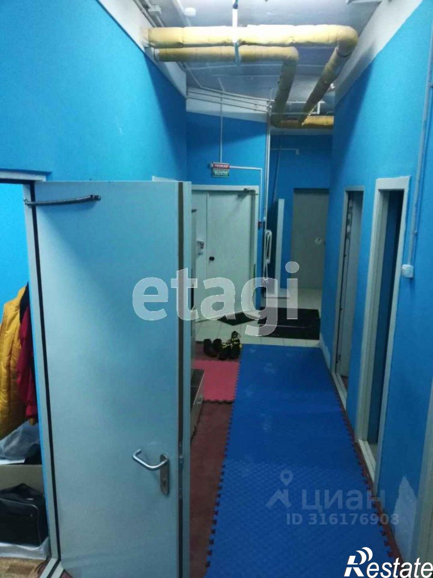 Купить помещение свободного назначения за 5 995 820 рублей на улица Макаренко, 14А