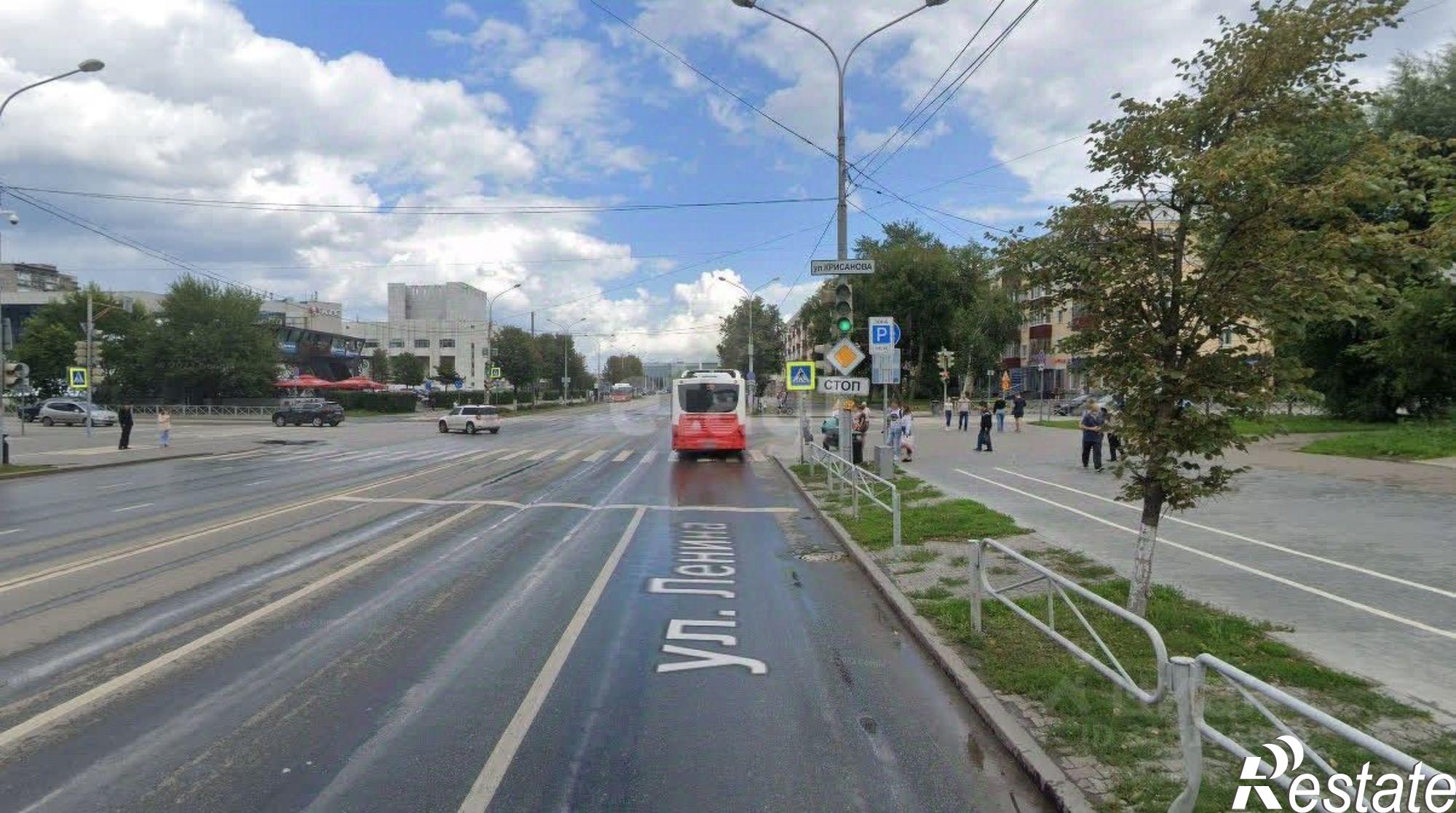 Купить торговое помещение за 24 000 100 рублей на улица Ленина, 82