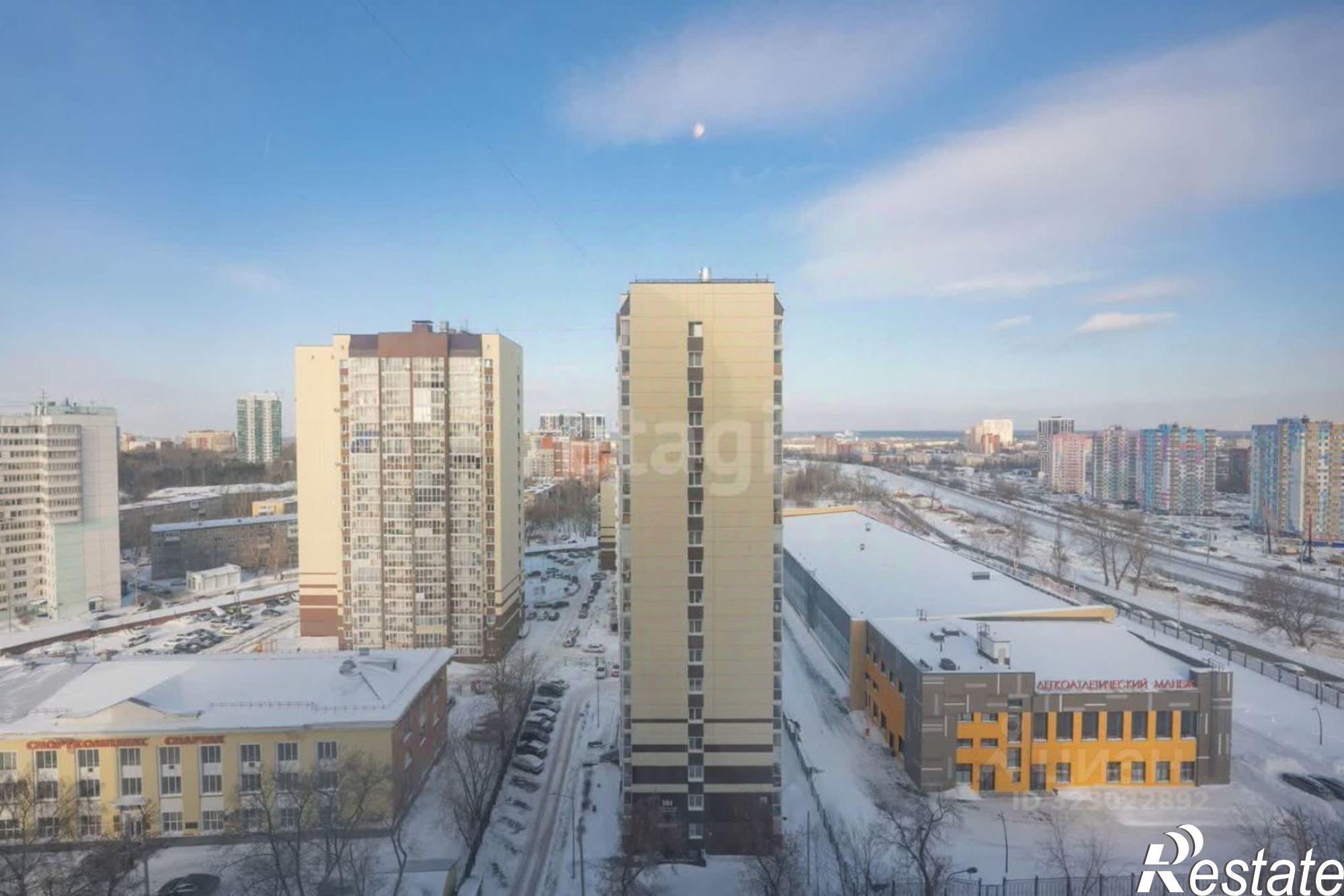 Купить квартиру за 15 000 000 рублей на Рабочая улица, 7