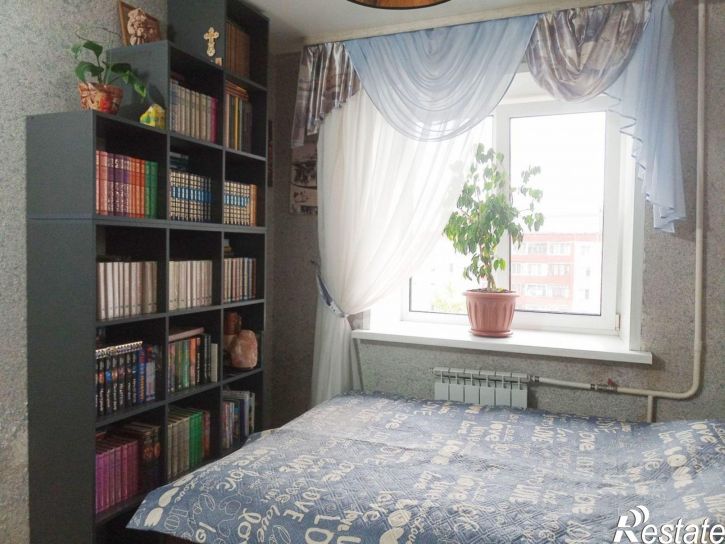 4-комн квартира улица Желябова, 10,  д. 10