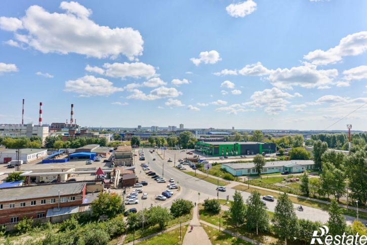 3-комн квартира улица Солдатова, 42/3,  д. 42/3