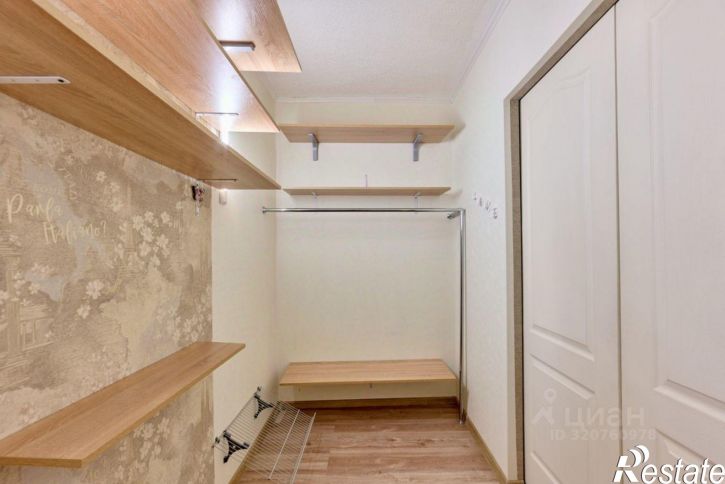 3-комн квартира улица Солдатова, 42/3,  д. 42/3