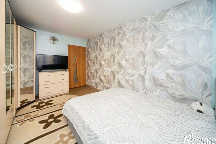 2-комн квартира Пермь г., Глазовская ул., 7