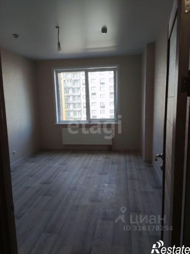 1-комн квартира Серебристая улица, 16,  д. 16