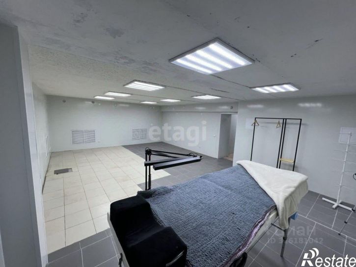 Помещение свободного назначения Можайская улица, 11,  д. 11