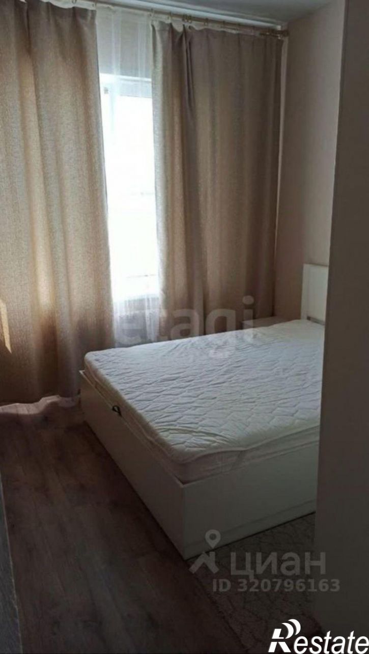 2-комн квартира Сапфирная улица, 14,  д. 14