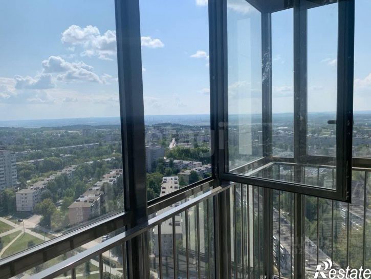 2-комн квартира улица Космонавта Леонова, 41,  д. 41