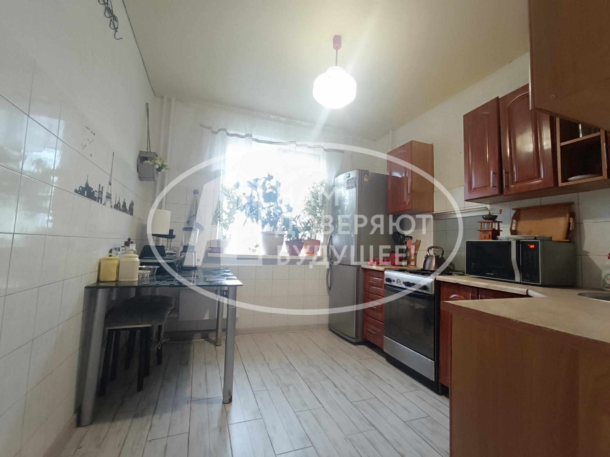 Купить квартиру за 6 700 000 рублей на Вильвенская улица, 21