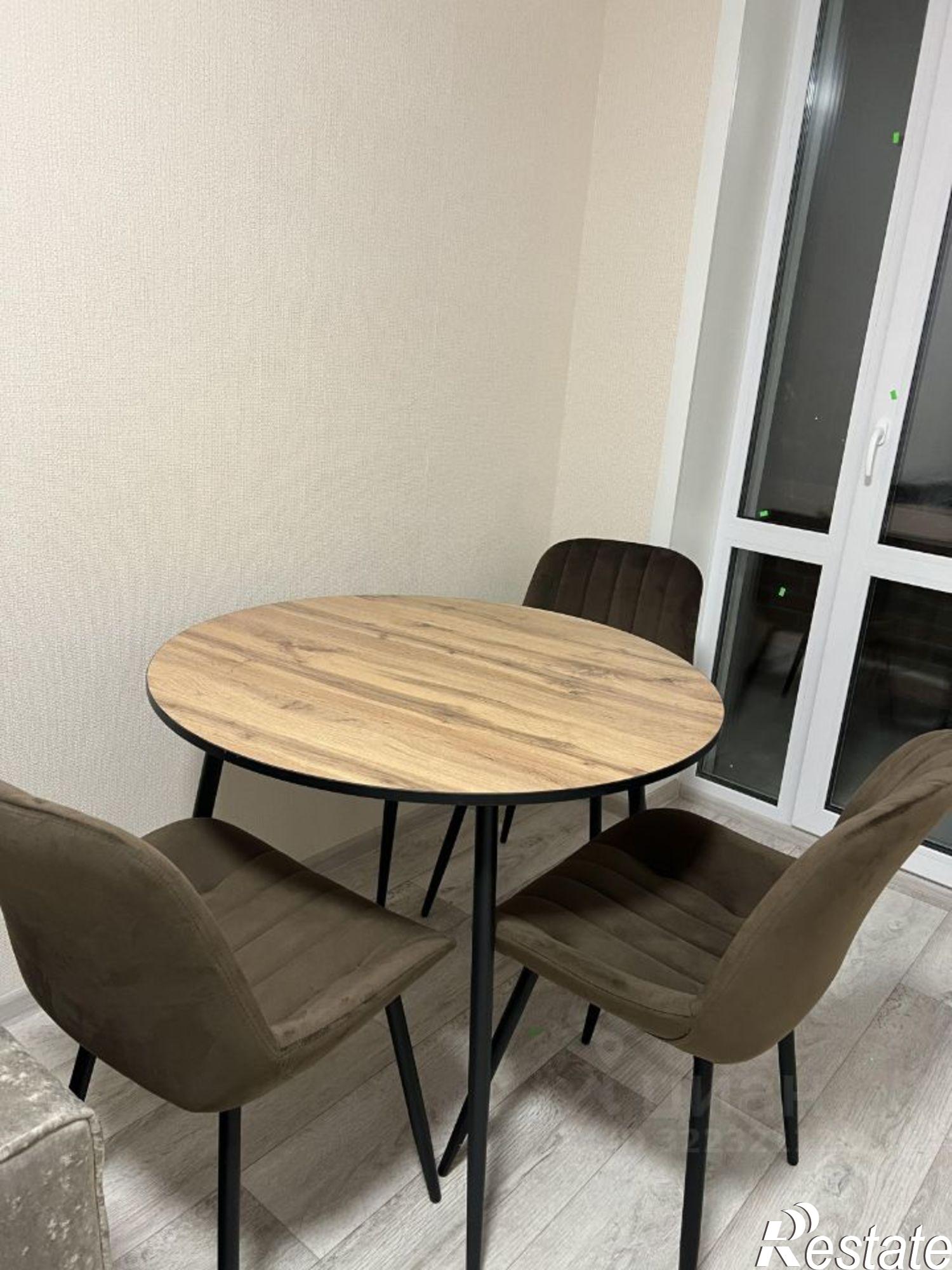 Сдать квартиру за 35 000 рублей на улица Героев Хасана, 93Б