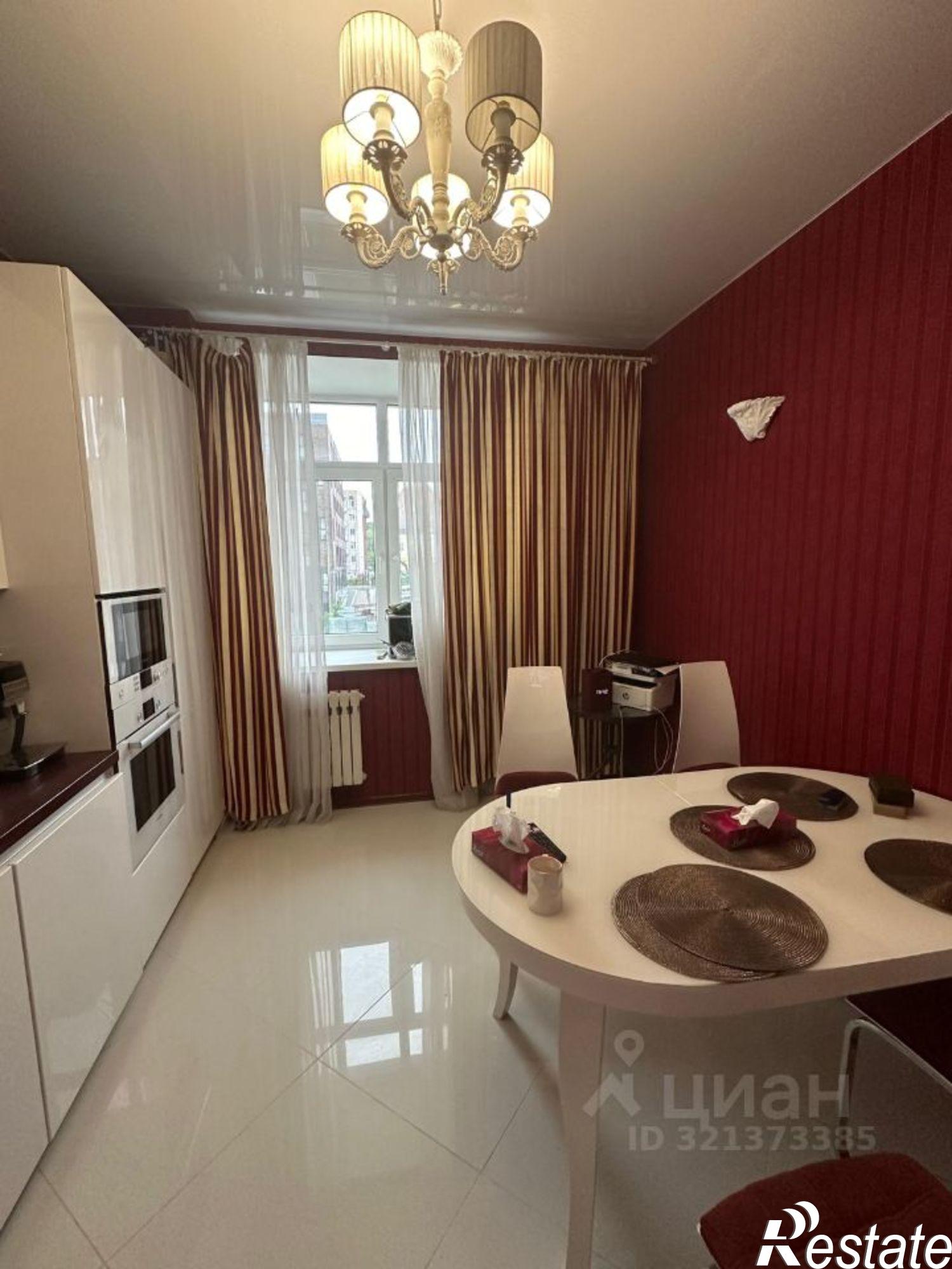 Сдать квартиру за 73 000 рублей на Советская улица, 3