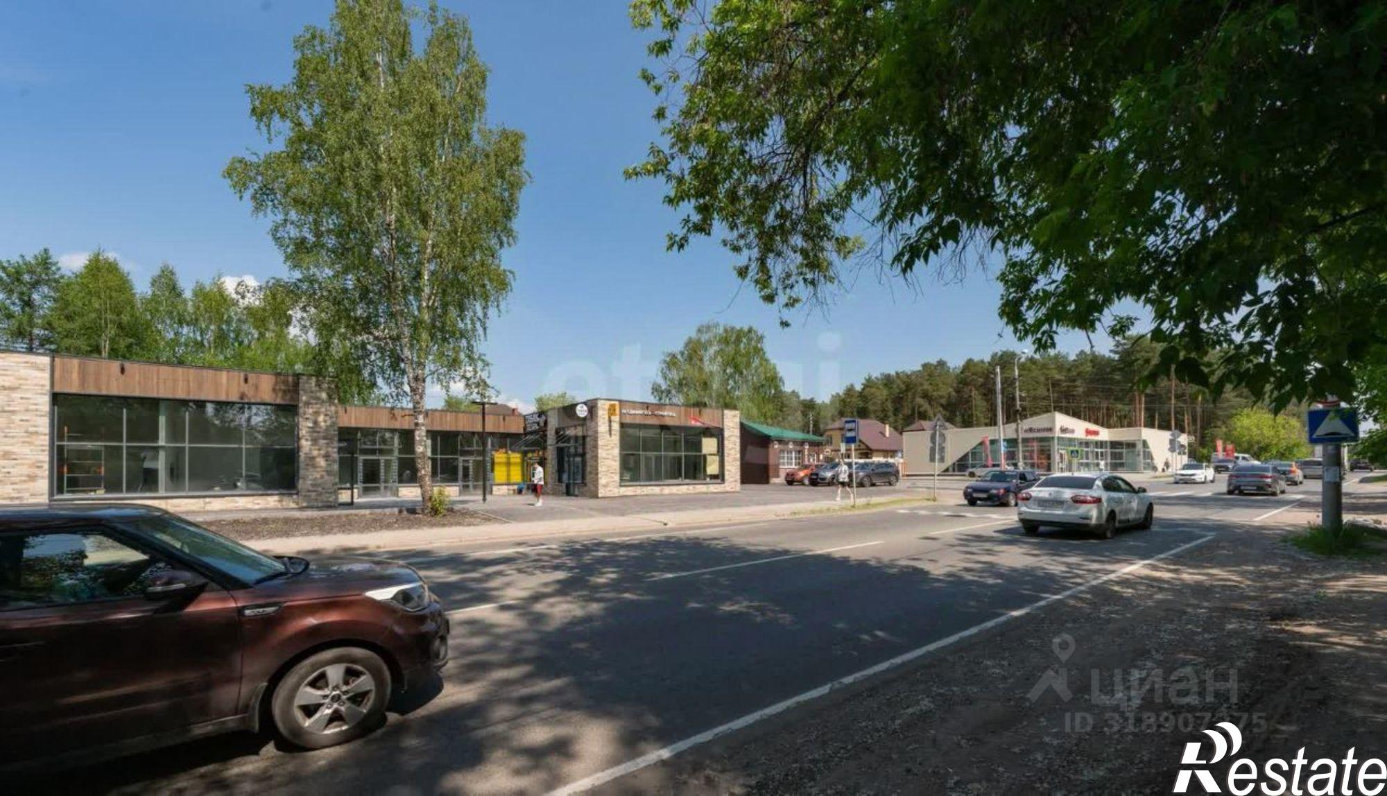 Сдать торговое помещение за 76 000 рублей на 1-я Красноборская улица, 35