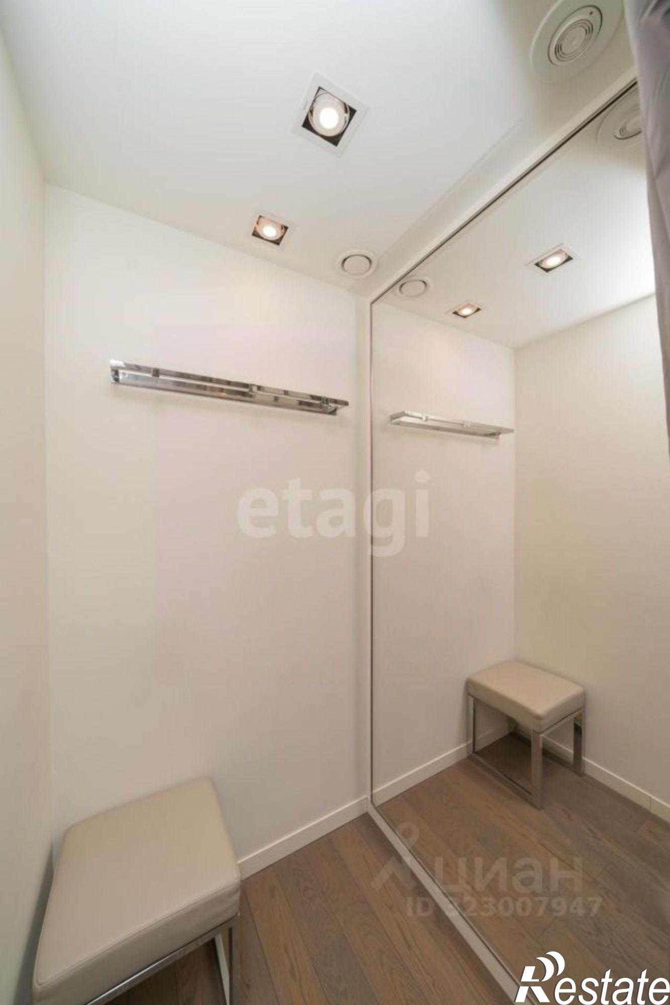 Сдать торговое помещение за 182 004 рублей на Сибирская улица, 7А