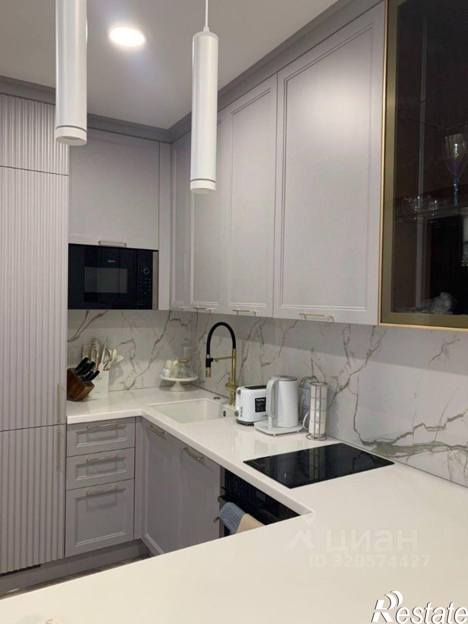 Сдать квартиру за 70 000 рублей на улица Шмидта, 56