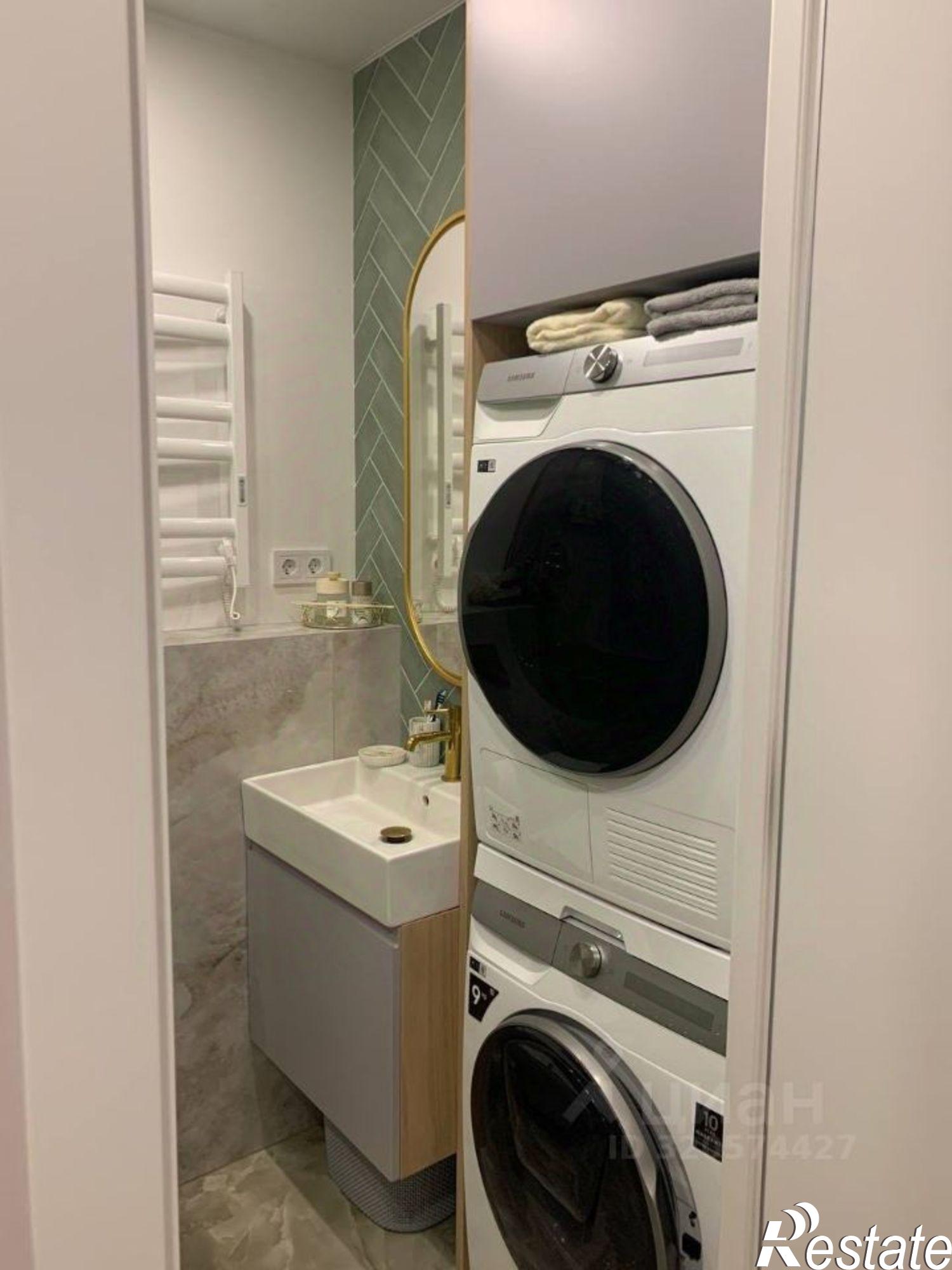 Сдать квартиру за 70 000 рублей на улица Шмидта, 56