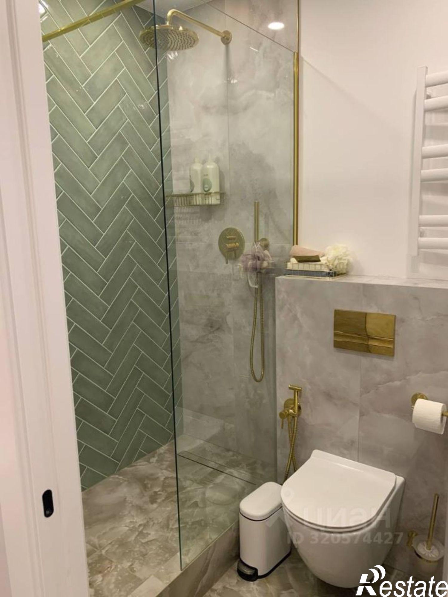 Сдать квартиру за 70 000 рублей на улица Шмидта, 56