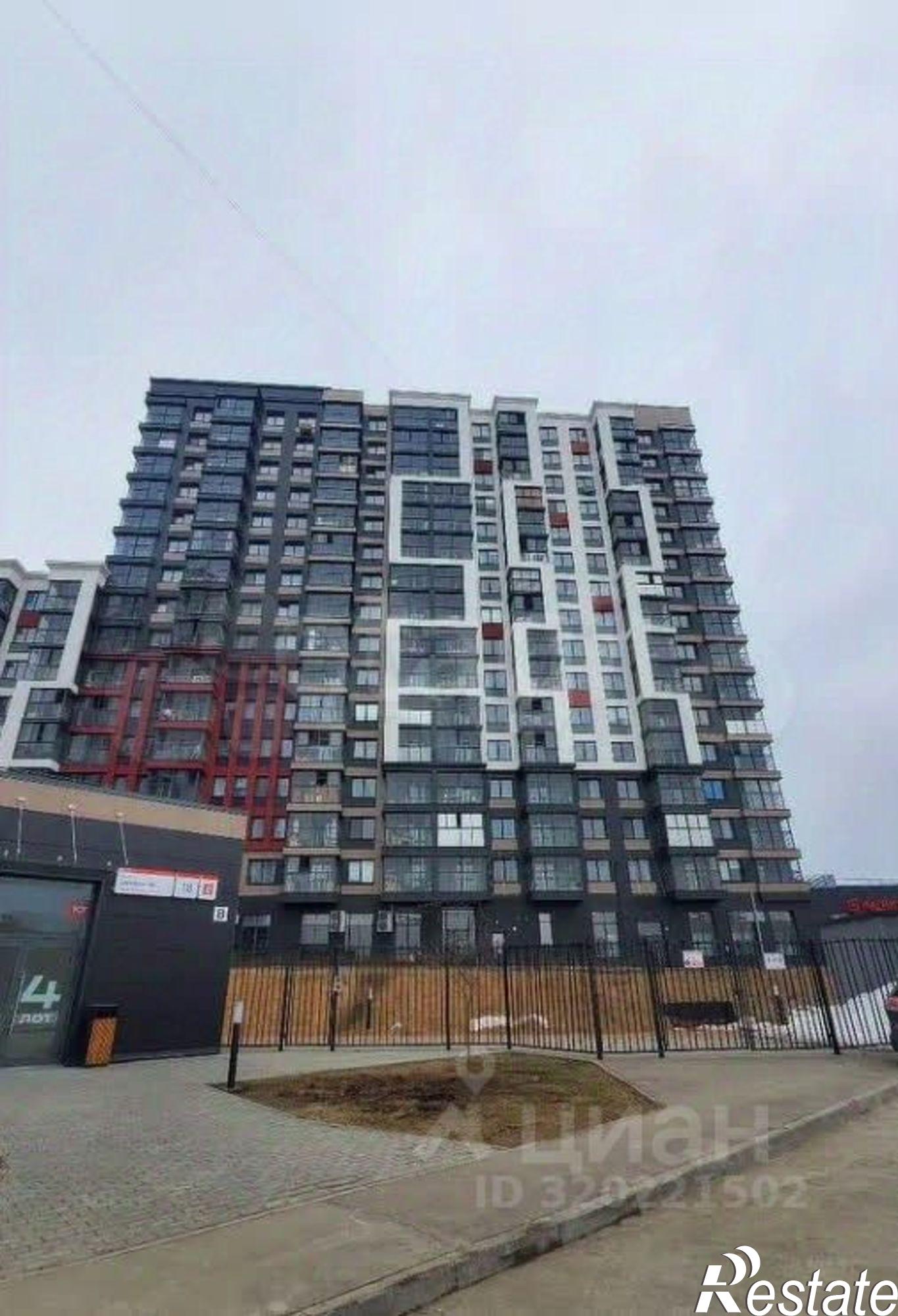 Сдать квартиру за 27 000 рублей на Серебристая улица, 16