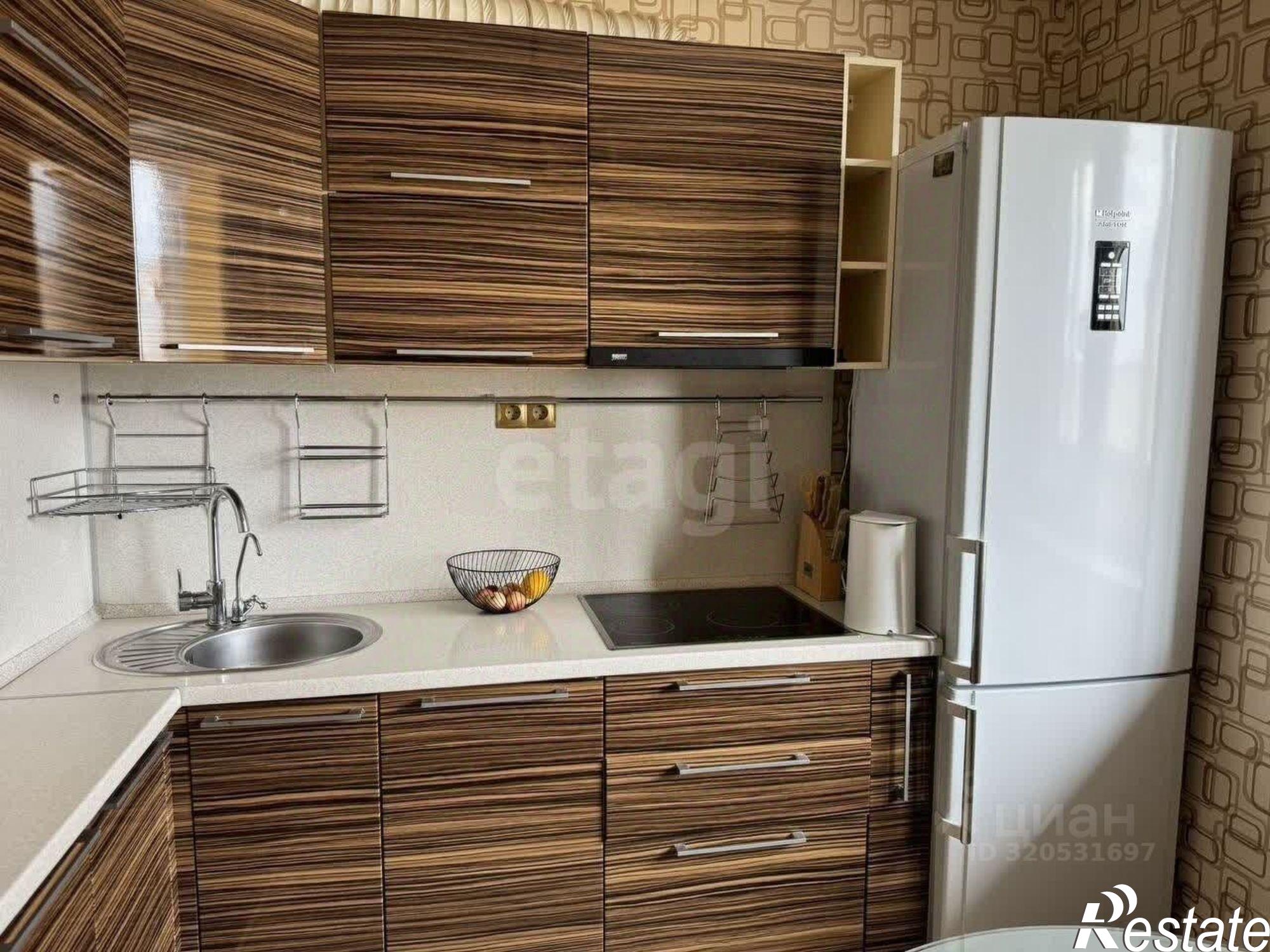 Сдать квартиру за 40 000 рублей на Пушкарская улица, 100