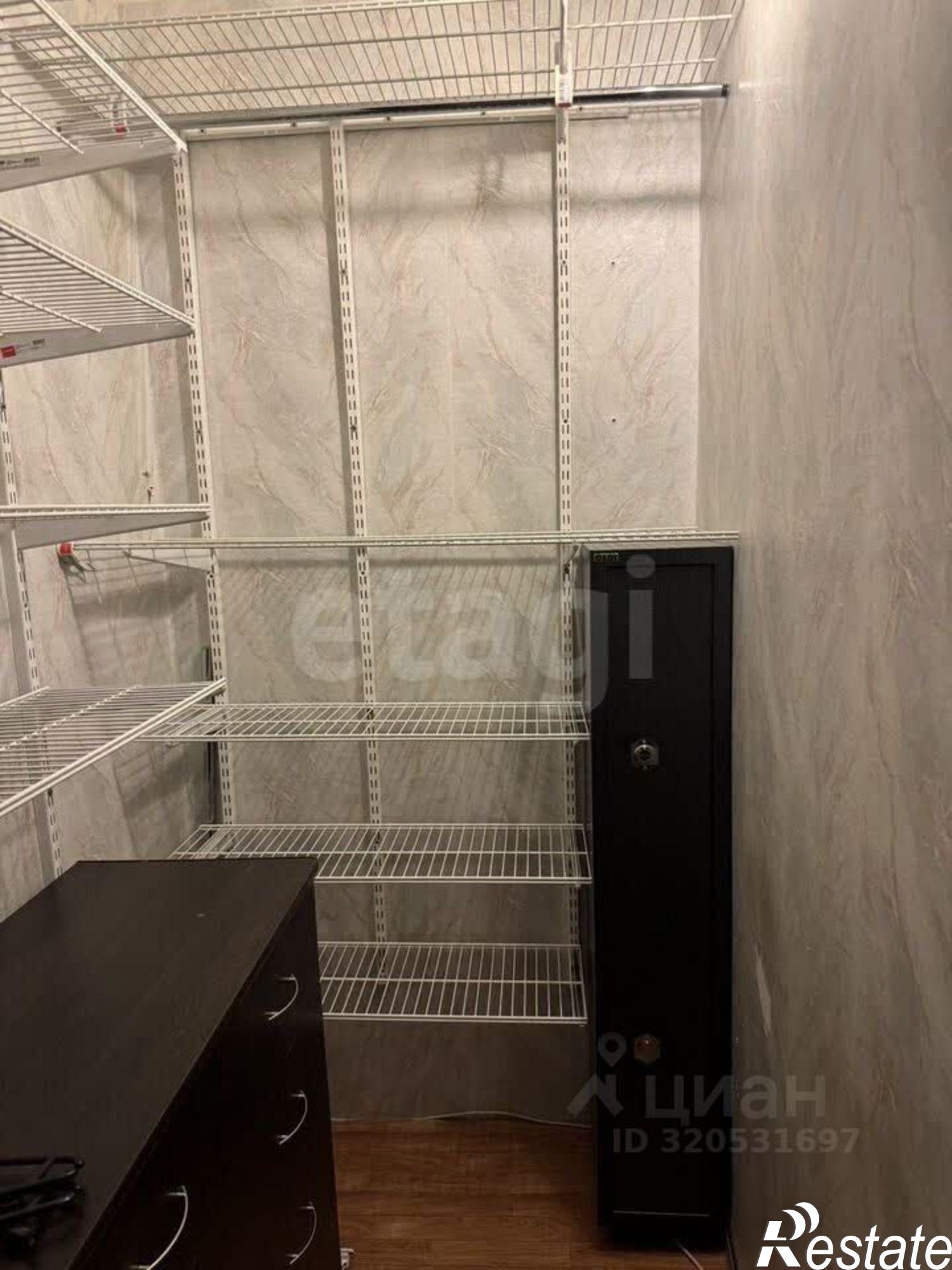 Сдать квартиру за 40 000 рублей на Пушкарская улица, 100