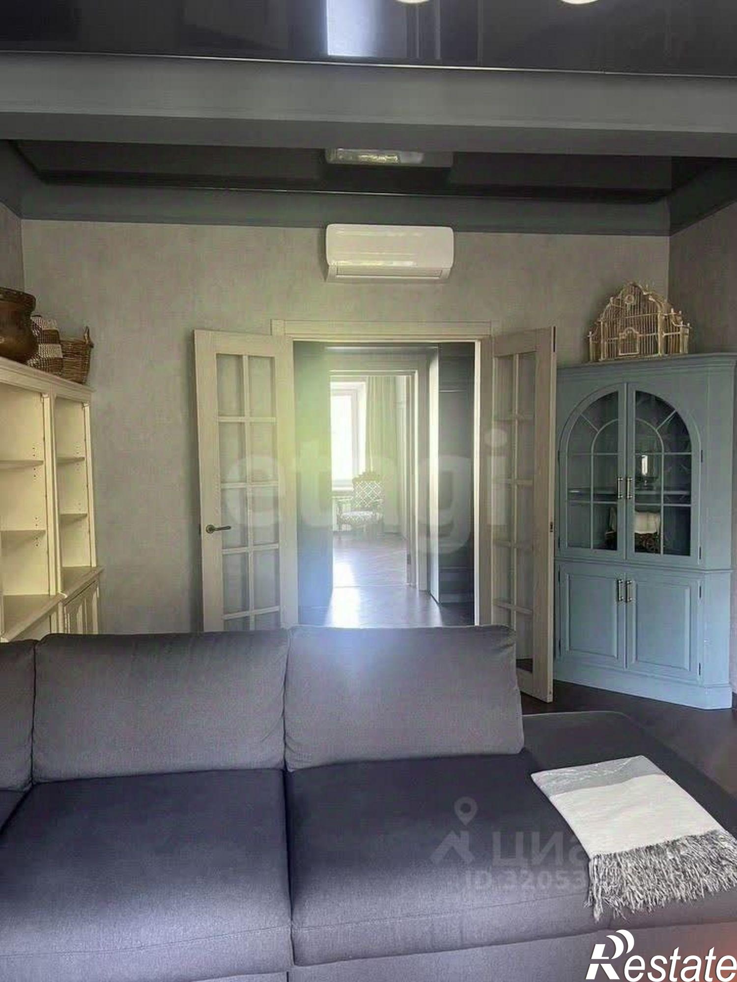 Сдать квартиру за 100 000 рублей на улица 25 Октября, 8