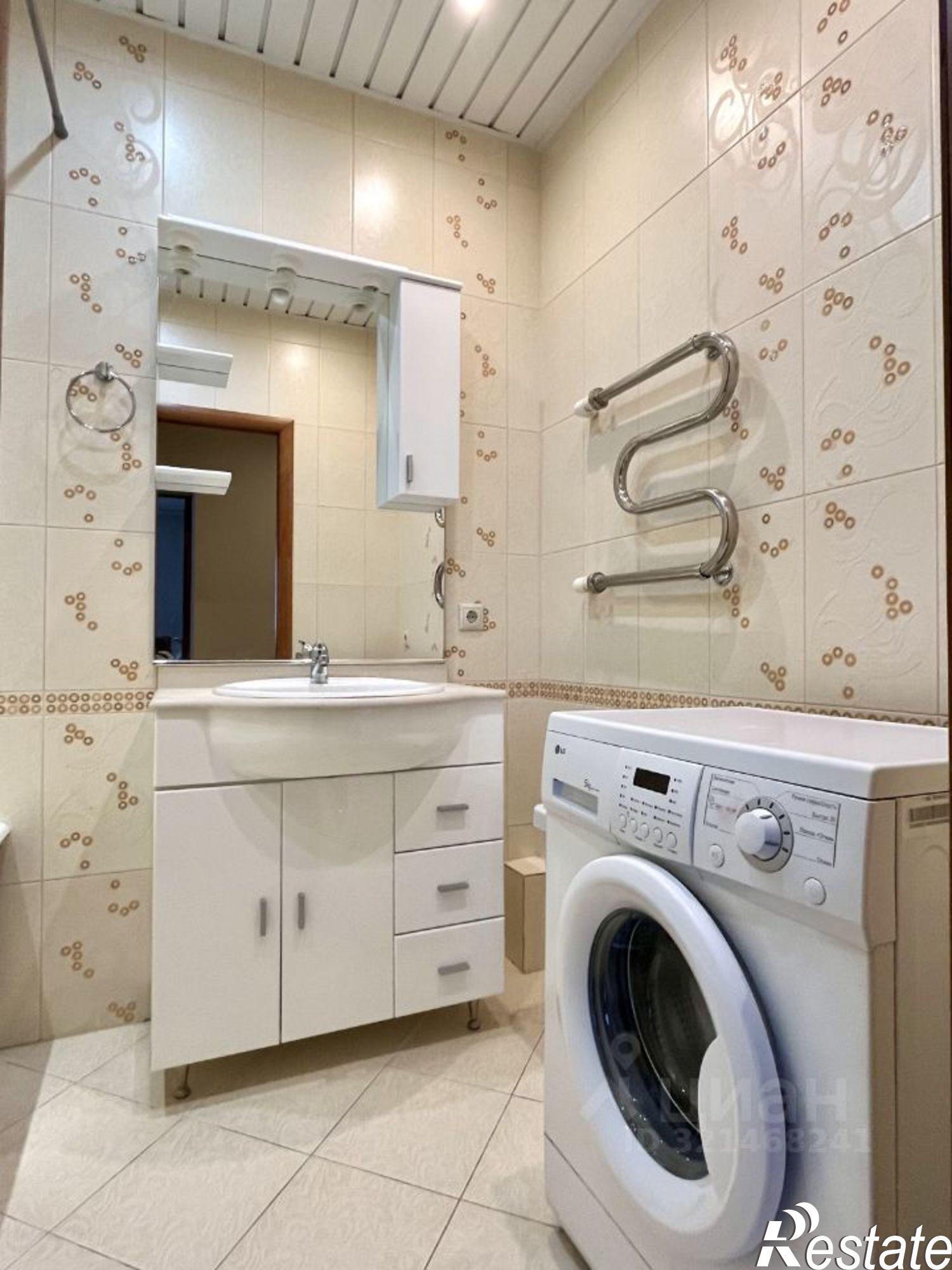 Купить квартиру за 10 000 000 рублей на Краснофлотская улица, 33