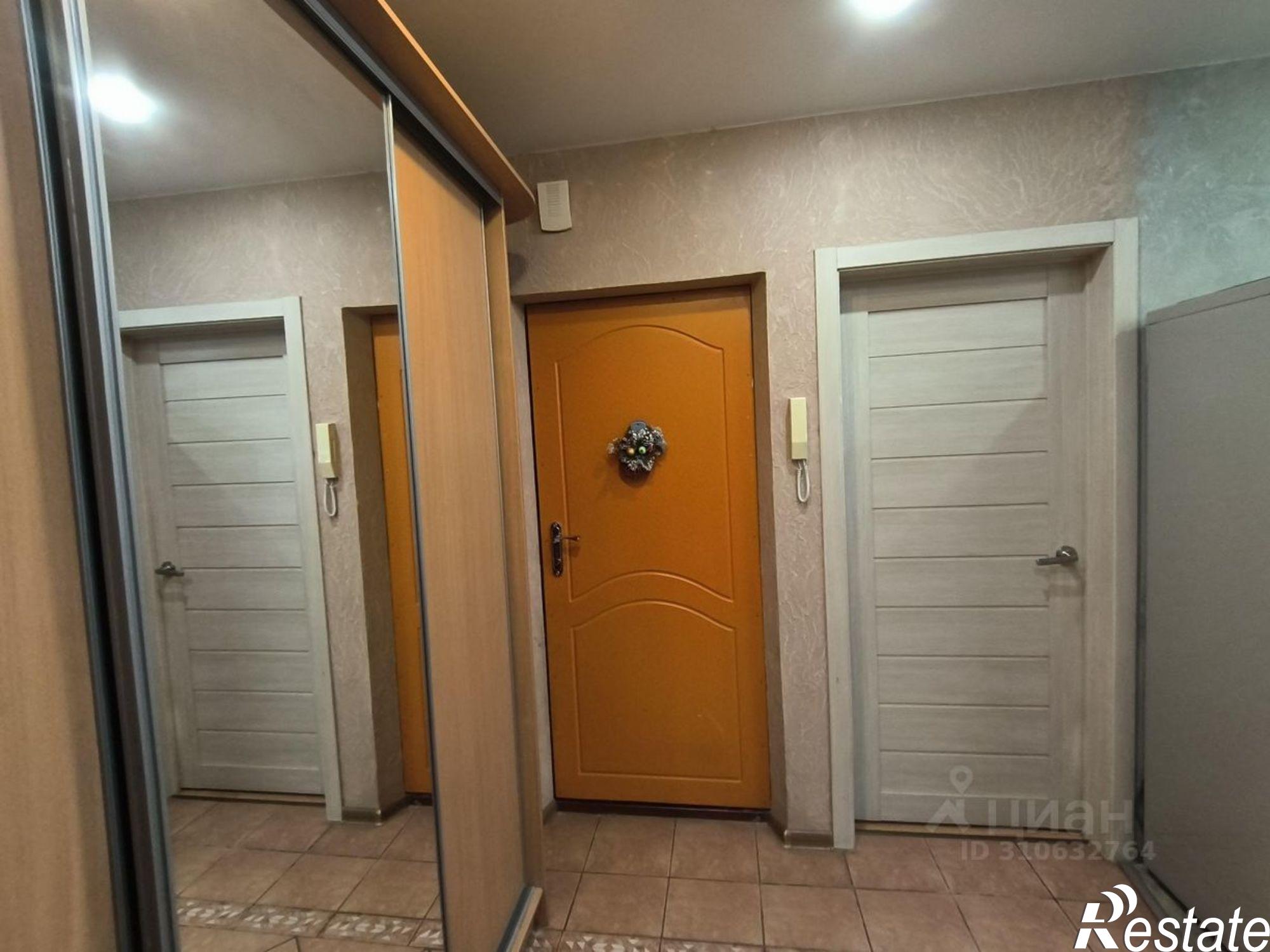 Купить квартиру за 8 800 000 рублей на улица 25 Октября, 64