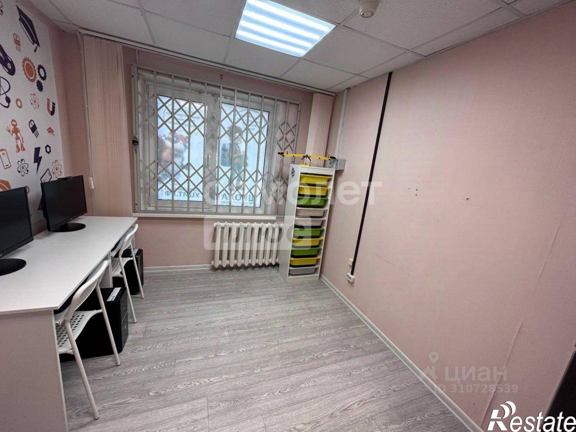 Купить офис, помещение под офис за 12 800 000 рублей на улица Тургенева, 33А