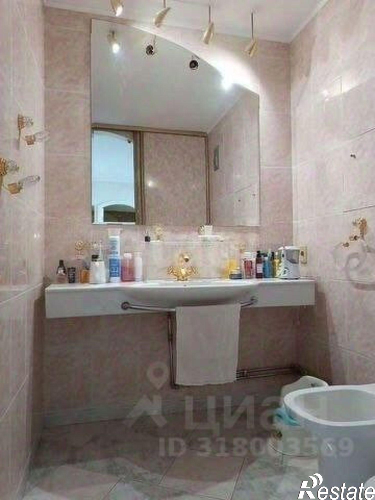 Купить квартиру за 11 770 000 рублей на улица Революции, 3/5